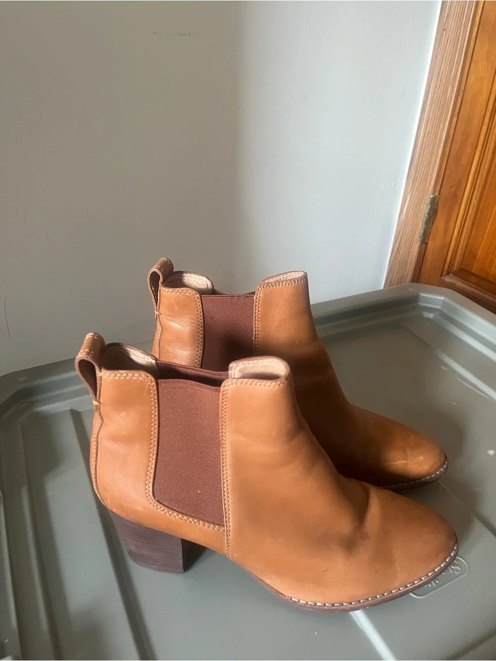 Madewell Cognac Leather Chelsea Ankle Boots